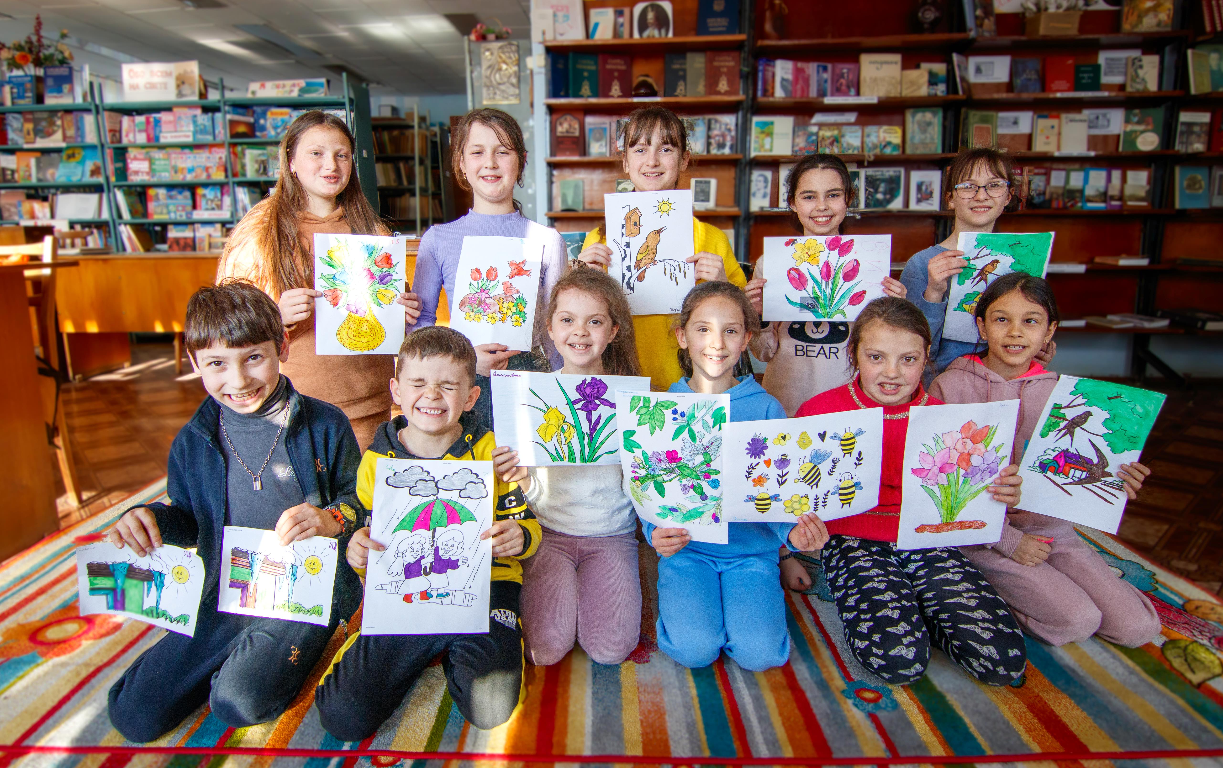 A day in a child friendly space in Moldova: The use of creative art in ...