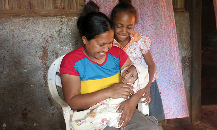 Health advice helps protect newborn child from malaria | Timor–Leste ...