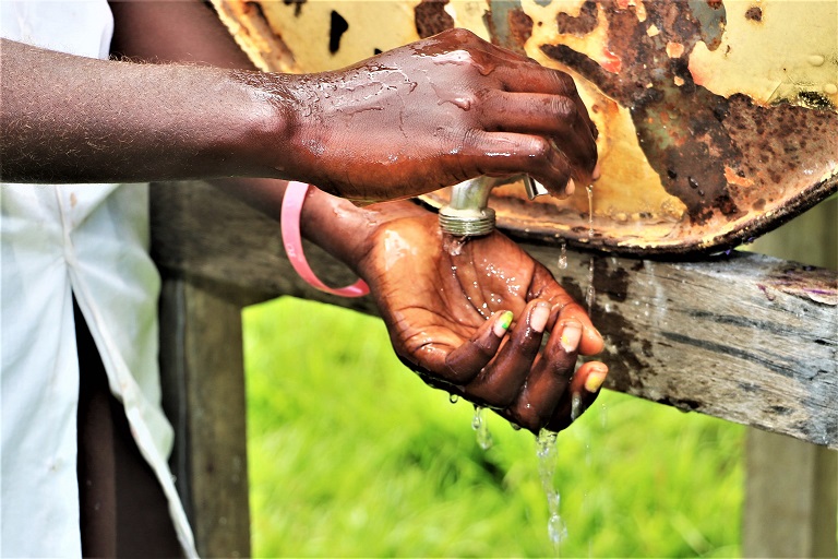 Putting tippy tanks in school to curb the spread of COVID-19 | Papua ...