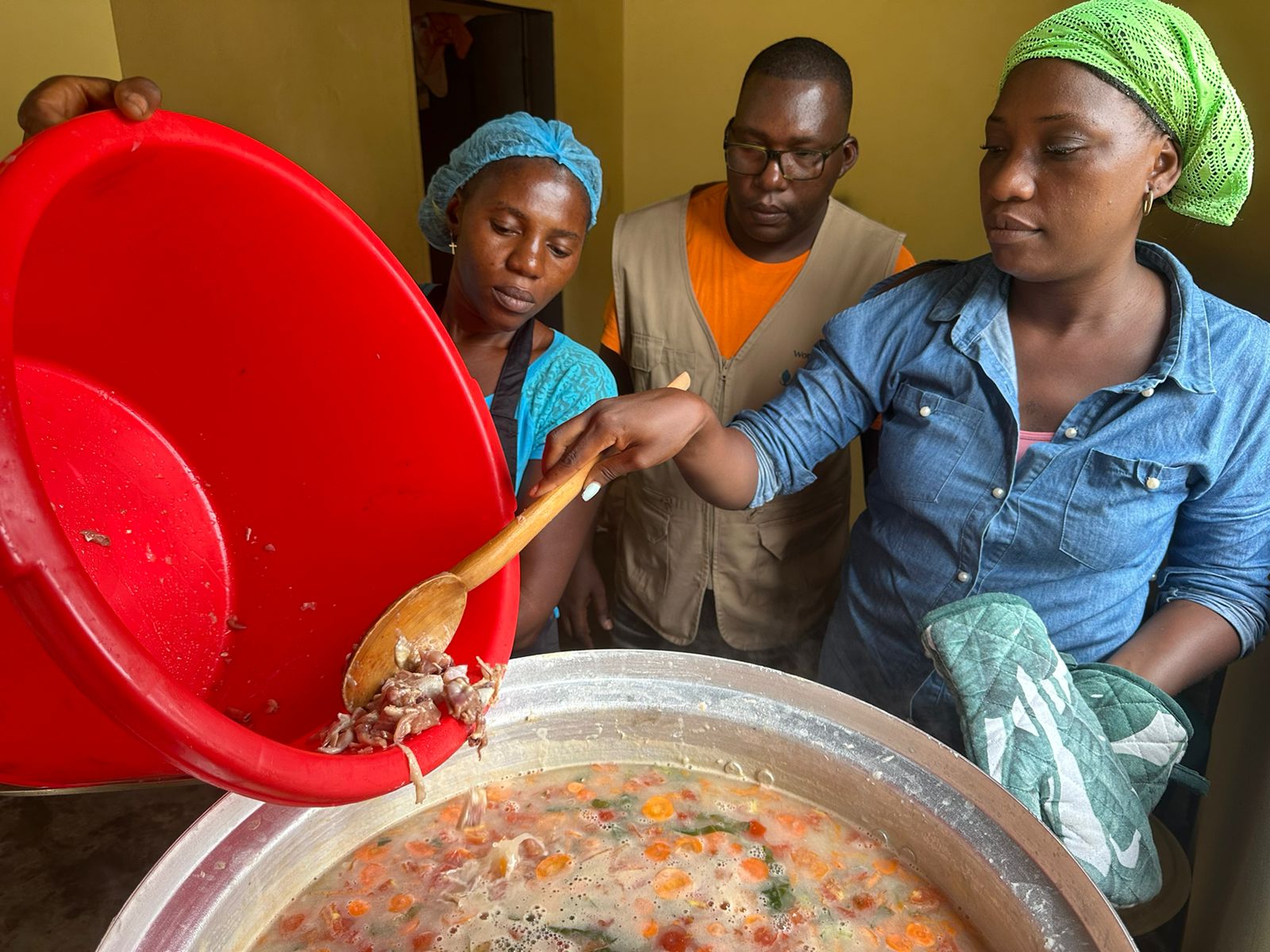 School cooks, cooking school meals