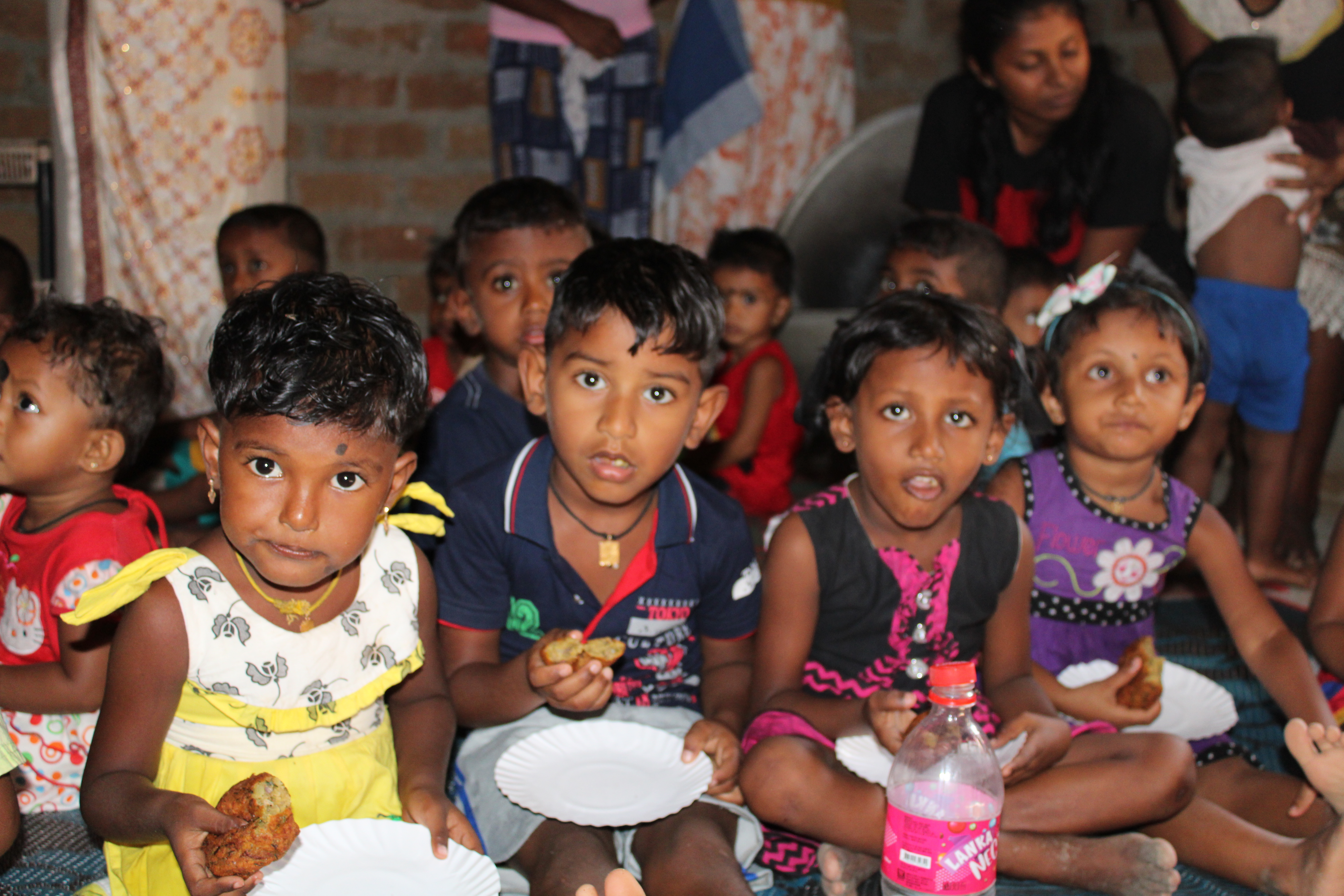 WVL_RISE Lanka_Mid day meals for children in farming communities