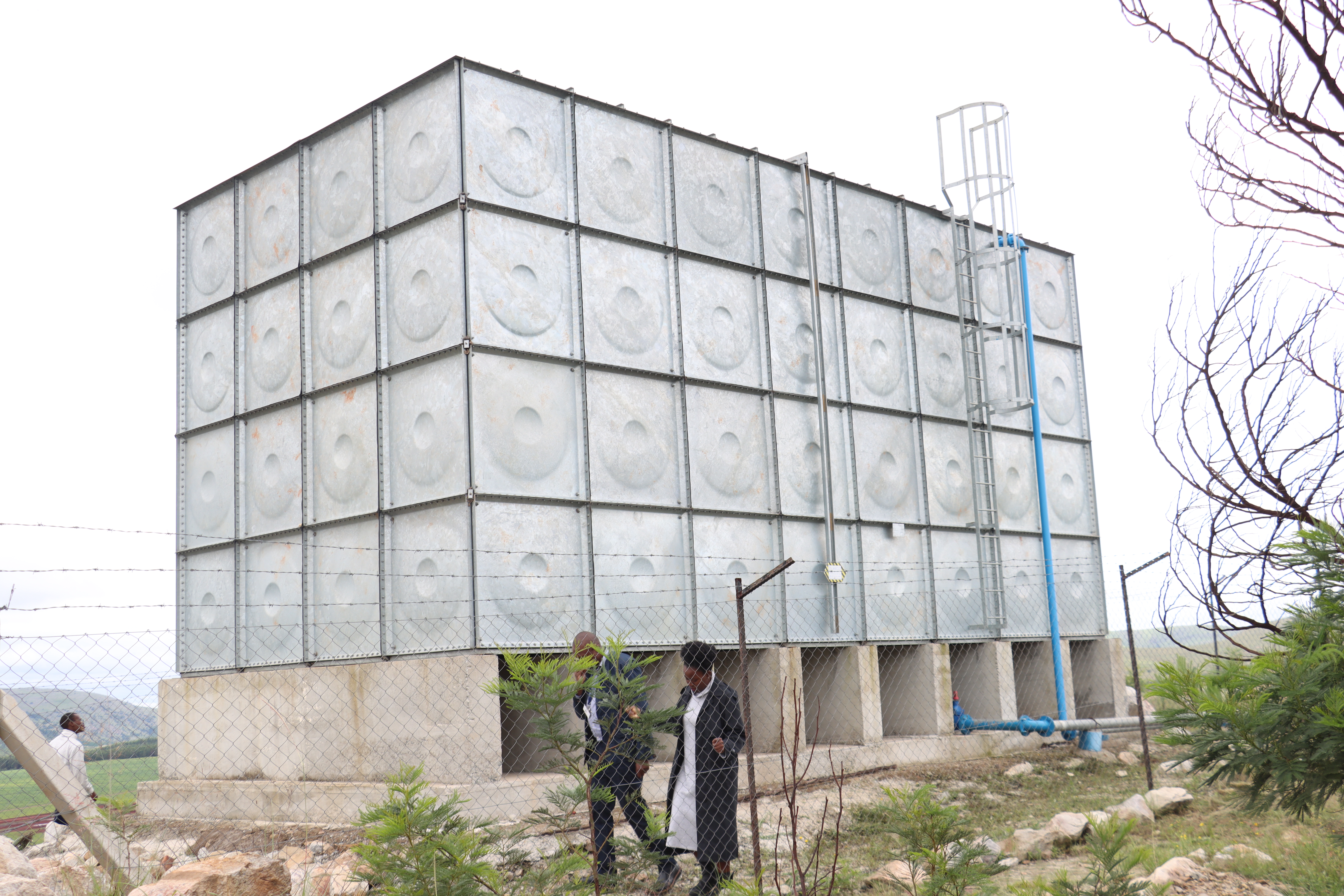 The reservoir that supplies Tsembekwako and Mlindazwe communities with safe water. 