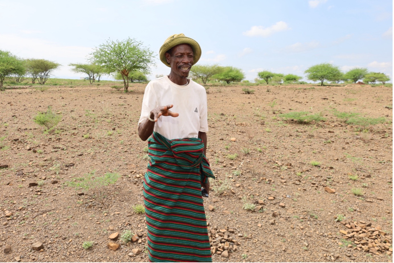 A section of Epua’s unutilized land. The northern Kenya landscape is dry most of the year, making it unsuitable for growing crops. © World Vision Photo/Felix Pilipili