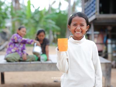 A child clean water consumer from Banteay Meanchey