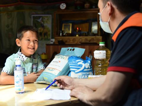 Food packages in Mongolia