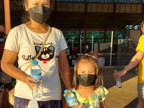 Going back home: a migrant child returning to Laos