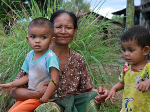 Mae Tui - Laos