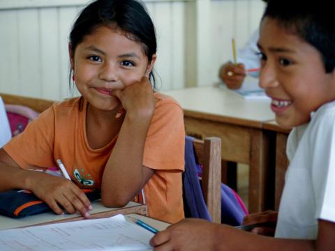 Peru children in school