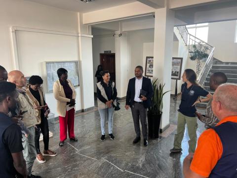 Donor delegation visits implementation of emergency projects in southern Angola