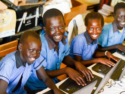 Photo: South Sudanese children on computers Photo: South Sudanese children on computers
