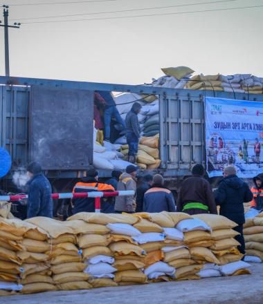 WVM is distributing life-saving food and supplies to herder community.